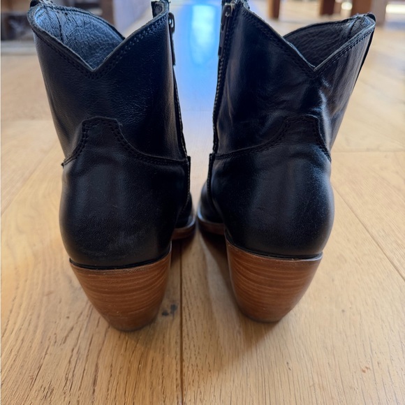 LIBERTY Black Ankle Boots - Picture 5 of 6